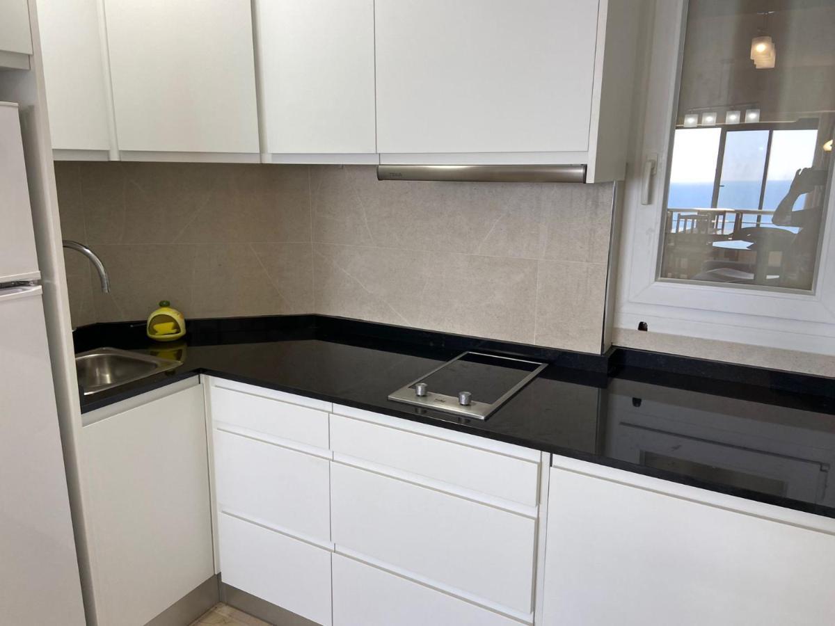 Apartamento Torre Levante, Primera Linea De Playa Benidorm Esterno foto