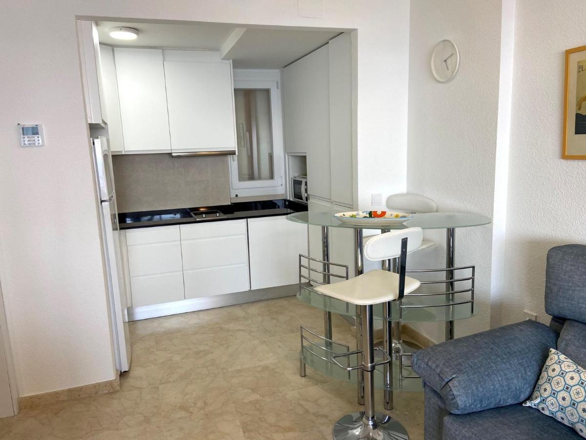 Apartamento Torre Levante, Primera Linea De Playa Benidorm Esterno foto