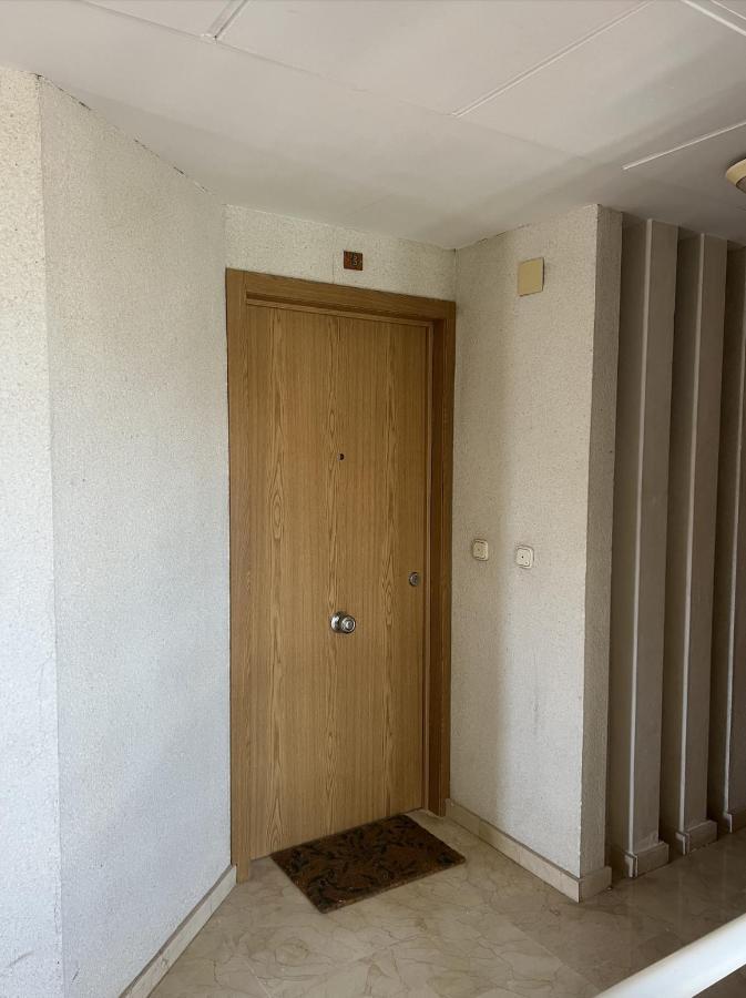 Apartamento Torre Levante, Primera Linea De Playa Benidorm Esterno foto